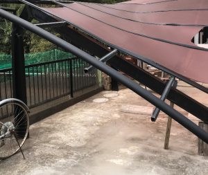 カーポート解体撤去前