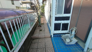 タイル目地の除草後