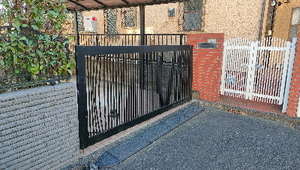 跳ね上げ式ゲートアーム破損で解体撤去