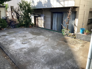 植木伐採カーポート解体撤去完了後